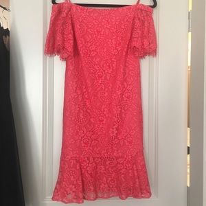 Feminine Lace Dress